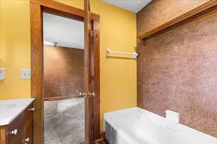 9561 Maple Tree Rd, Farmington, WI 53040 - Photo 21