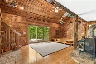 9561 Maple Tree Rd, Farmington, WI 53040 - Photo 9