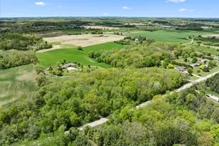 9561 Maple Tree Rd, Farmington, WI 53040 - Photo 49