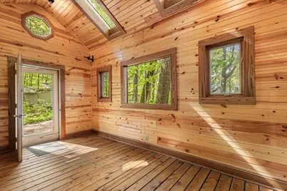 9561  Maple Tree Rd, Farmington, WI 53040 - Photo 33