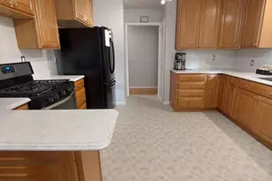 2347 N 117th St, Wauwatosa, WI 53226 - Photo 3