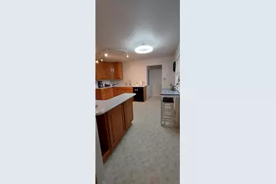 2347 N 117th St, Wauwatosa, WI 53226 - Photo 21