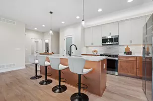 20820 Gray St, Lannon, WI 53046 - Photo 7