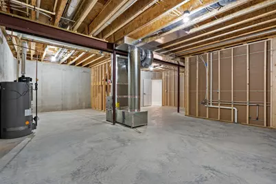 20820  Gray St, Lannon, WI 53046 - Photo 33