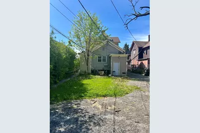 1642  Washington Ave, Racine, WI 53403 - Photo 5