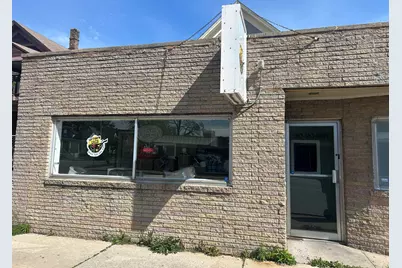 1642  Washington Ave, Racine, WI 53403 - Photo 1