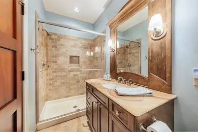 N49W35398  Wisconsin Ave, Oconomowoc, WI 53066 - Photo 83