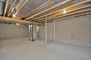 1001 5 Mile Rd, Racine, WI 53402 - Photo 33