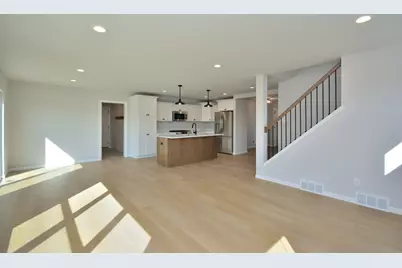 1001  5 Mile Rd, Racine, WI 53402 - Photo 15