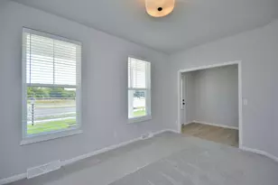 633 Standing Stone Dr, Waukesha, WI 53189 - Photo 9