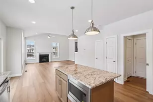 1920 La Salle St, Lake Geneva, WI 53147 - Photo 13