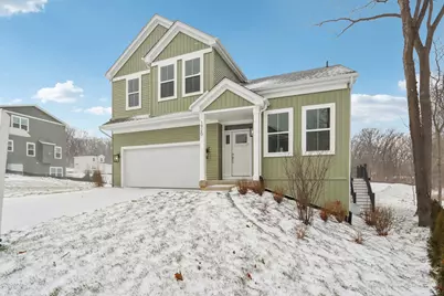 1920  Lasalle St, Lake Geneva, WI 53147 - Photo 3