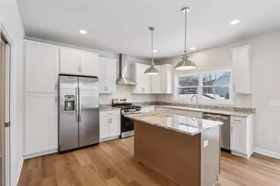 1920  Lasalle St, Lake Geneva, WI 53147 - Photo 17