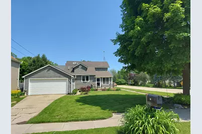 138  Milwaukee St, Neosho, WI 53059 - Photo 1