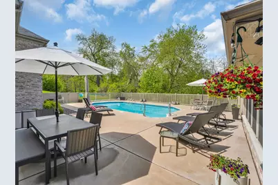 8  Lake Pointe Cir, Racine, WI 53402 - Photo 29