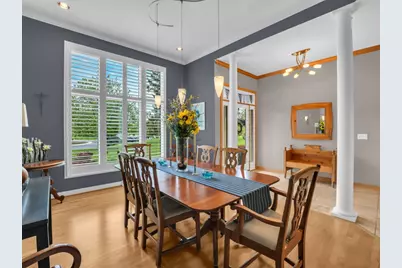 8  Lake Pointe Cir, Racine, WI 53402 - Photo 5