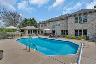 8 Lake Pointe Cir, Racine, WI 53402 - Photo 31