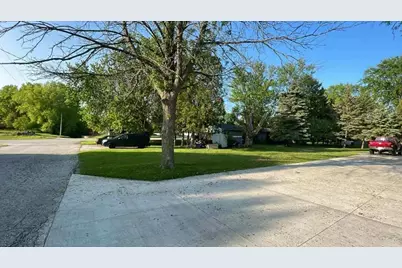 3322  Main Ave, Sheboygan, WI 53083 - Photo 21