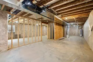 1200 Sween Dr, Holmen, WI 54636 - Photo 33