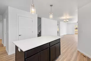 1200 Sween Dr, Holmen, WI 54636 - Photo 5