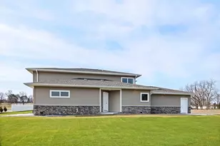 1200 Sween Dr, Holmen, WI 54636 - Photo 31