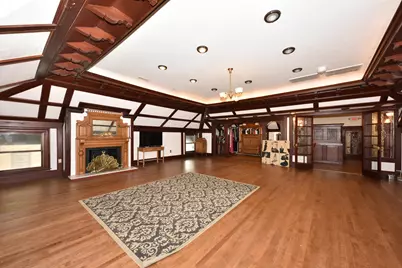 1749 N Prospect Ave, Milwaukee, WI 53202 - Photo 17