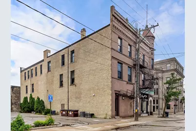 921 S 8th St #931, Manitowoc, WI 54220 - Photo 3