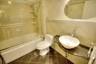 688 N Midvale Blvd, Madison, WI 53705 - Photo 11