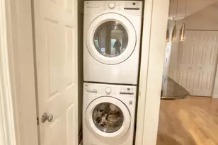 688 N Midvale Blvd, Madison, WI 53705 - Photo 13