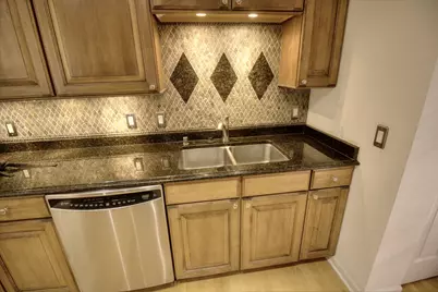 688 N Midvale Blvd #201, Madison, WI 53705 - Photo 13