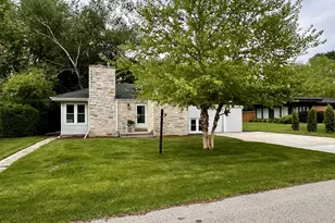 3620 S Elmwood Dr, Racine, WI 53405 - Photo 1
