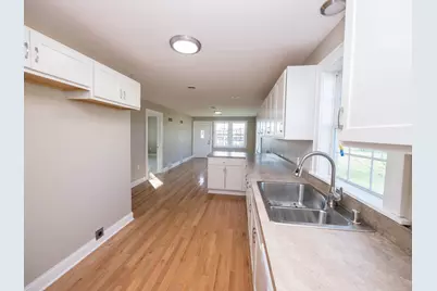 8428  Fox River Rd, Racine, WI 53185 - Photo 5