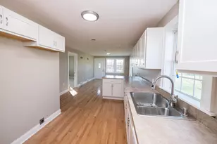 8428 Fox River Rd, Racine, WI 53185 - Photo 5