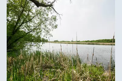 8428  Fox River Rd, Racine, WI 53185 - Photo 3