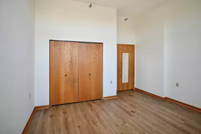 157  3rd St, Winona, MN 55987 - Photo 13