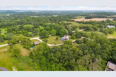 2611  South Rd, Lyons, WI 53105 - Photo 71