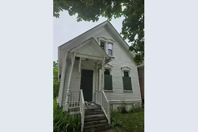 118 W Hadley St, Milwaukee, WI 53212 - Photo 1