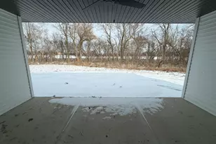 4749 Piper Ln, Racine, WI 53403 - Photo 19