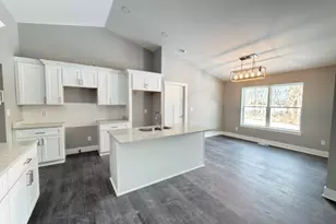 4749 Piper Ln, Racine, WI 53403 - Photo 3