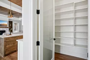 W279N6010 Serenity Dr, Merton, WI 53089 - Photo 19