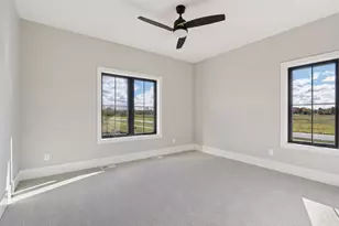 W279N6010 Serenity Dr, Merton, WI 53089 - Photo 97