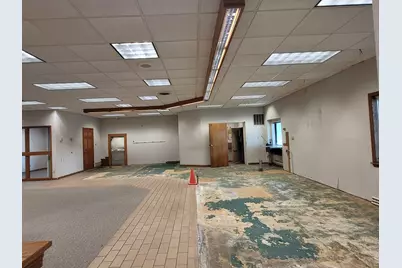 100 E Sunset Dr #120-130, Waukesha, WI 53189 - Photo 21