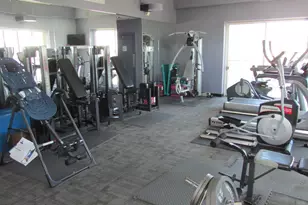 333 Lake Ave, Racine, WI 53403 - Photo 7