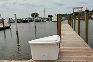 333 Lake Ave, Racine, WI 53403 - Photo 3