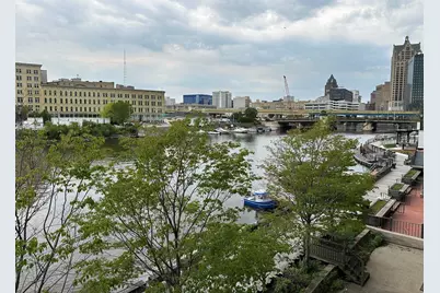 223 N Water St, Milwaukee, WI 53202 - Photo 11