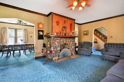 1107  Columbus St, Manitowoc, WI 54220 - Photo 5