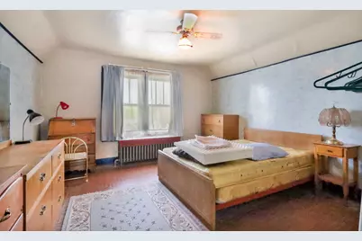 1107  Columbus St, Manitowoc, WI 54220 - Photo 11