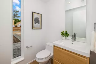 1197 Harmony Ln, Grafton, WI 53024 - Photo 19