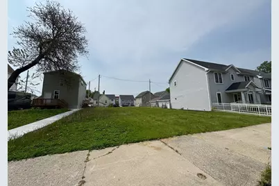 1325 W Cherry St #1327, Milwaukee, WI 53205 - Photo 3