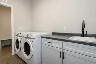 20900 Gray St, Lannon, WI 53046 - Photo 25